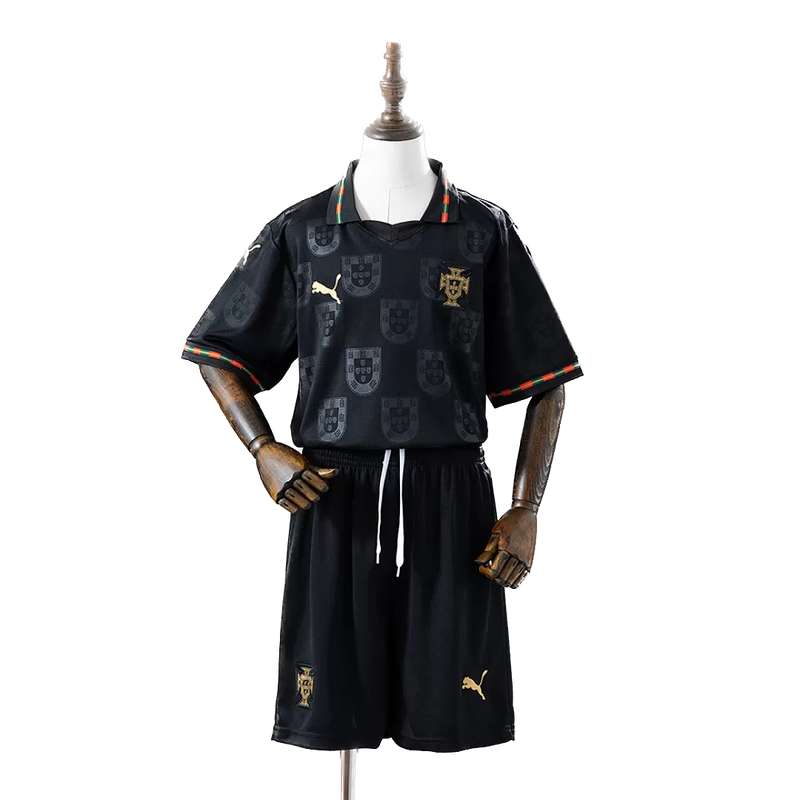 KIDS Equipamento Exclusivo (Pantera Negra) 26 de Portugal