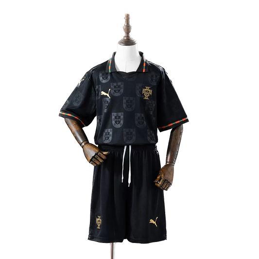 KIDS Equipamento Exclusivo (Pantera Negra) 26 de Portugal